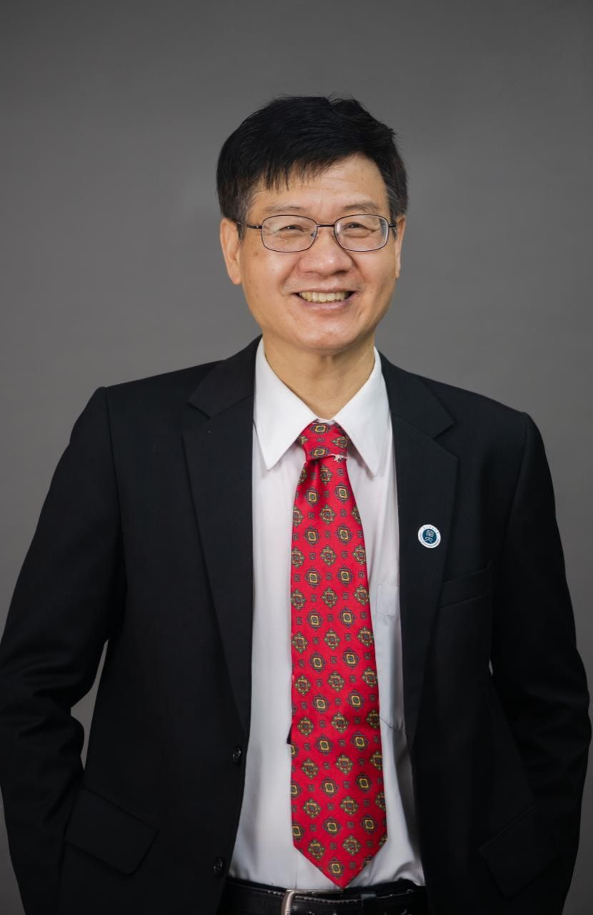 Professor Xinguo Yu